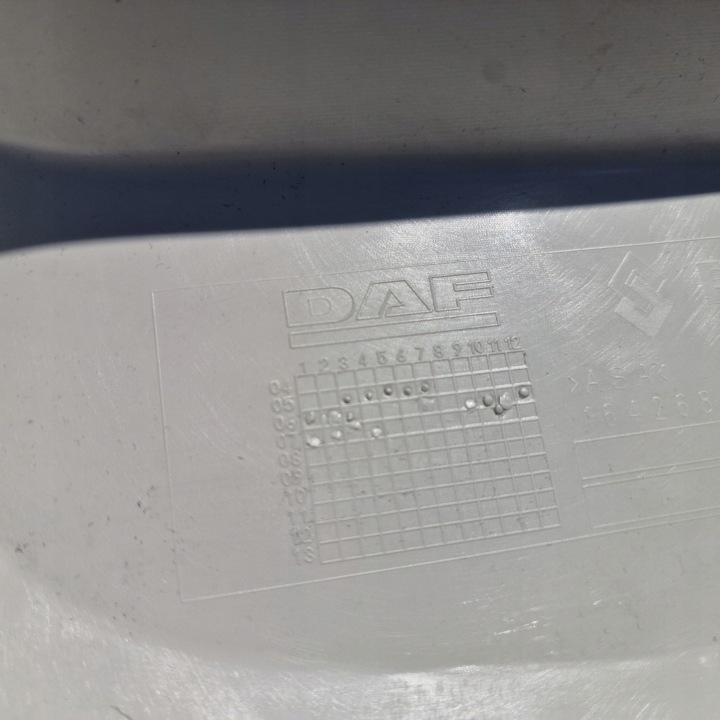 DAF XF 105 DEGRÉ NICHE MARCHEPIED CHÂSSIS GAUCHE ORIGINAL 1642682