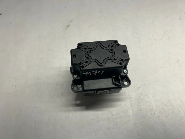 POIGNÉE ROTATIVE COMMANDE NAVIGATION MERCEDES-BENZ GL (X166) A1669002809 4.7L