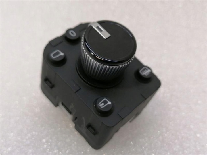 AUDI E-TRON GT MAIN WINDOW SWITCH 4K0959851 POWER