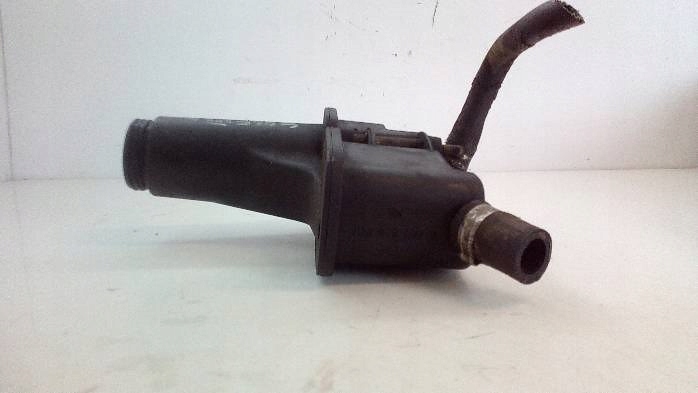 RÉSERVOIR LIQUIDE AMPLIFICATEUR VW GOLF III 1H0422371A