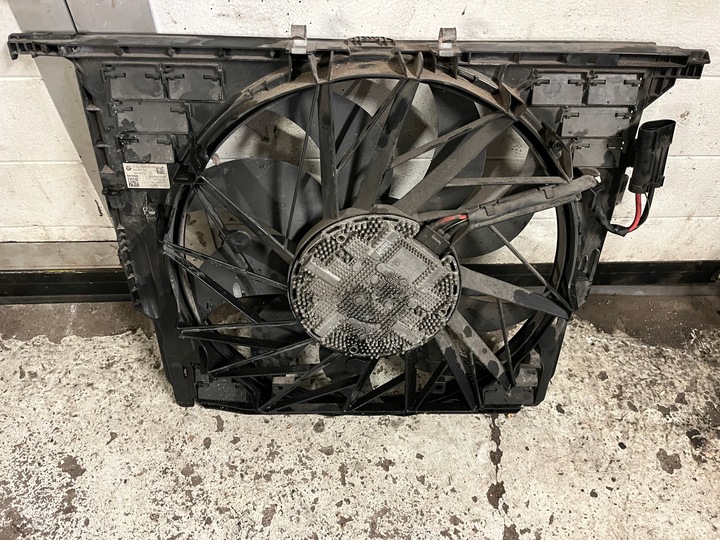 BMW F10 F01 3.0D 5.0I VENTILADOR DE RADIADORES 850W 