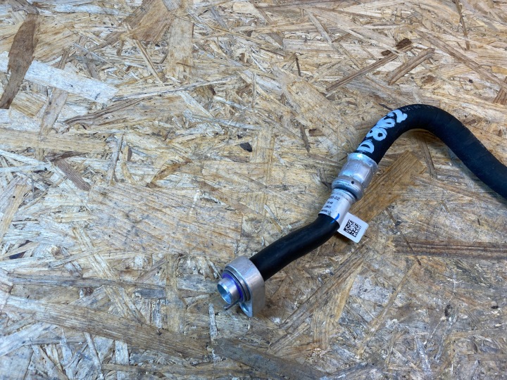 TUYAU FIL TUYAU CLIMATISATION BMW F39 F40 F45 F46 F48 6834655