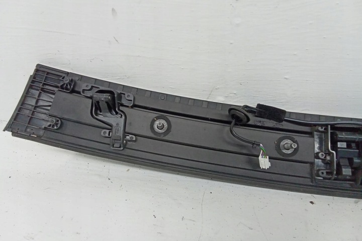 SPOILER COUVERCLES DE COFFRE COUVERCLES DE COFFRE MERCEDES-BENZ E (W213) A2387700100 2.14L DIESEL