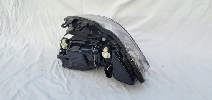 TYC 20-15041-15-2 PROJECTEUR