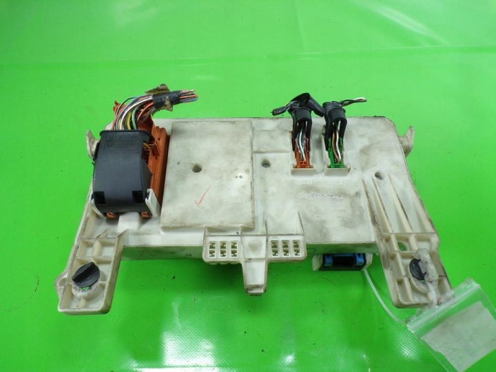 MAZDA 3 BK LIFT 1.6 TDCI BOÎTE FUSIBLES FUSIBLE 5190500C3