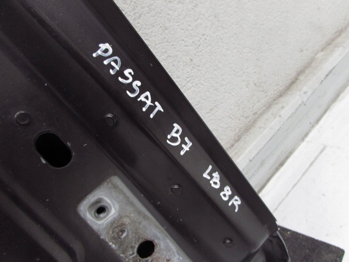 VW PASSAT B7 10-15 CAPOT COUVERCLE MOTEUR LB8R