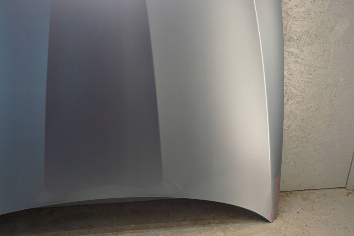 BMW E90 E91 LIFT CAPOT COUVERCLE MOTEUR (M1023)