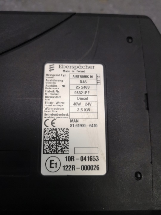 CHAUFFAGE AIRTRONIC M D4S MAN 252463 81.61900-6410 EN TRÈS BON ÉTAT