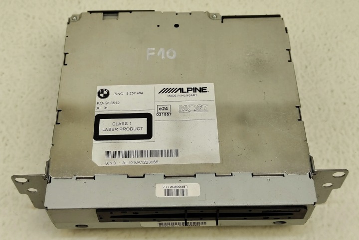 BMW 5 F10 F11 RADIONAWIGACJA ALPINE STACJA LECTEUR DE CARTE 9257484