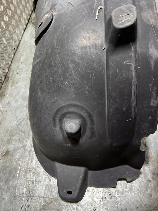 MERCEDES ML 55 AMG W163 LIFT PASSAGE DE ROUE AVANT GAUCHE A1638840722