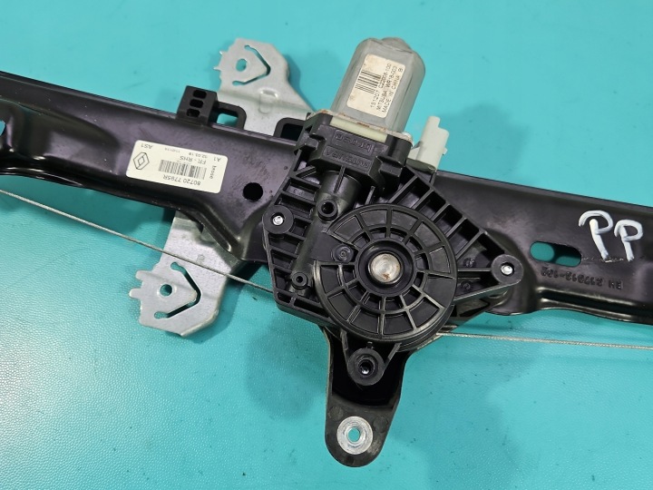 ÉLÉVATEUR AVANT DROIT VITRES LÈVE-VITRE RENAULT KADJAR 807207795R 5D HAYON