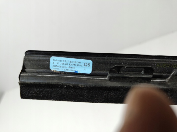 MOULURE RACLOIR MERCEDES CLA W117 AMG A1177250482
