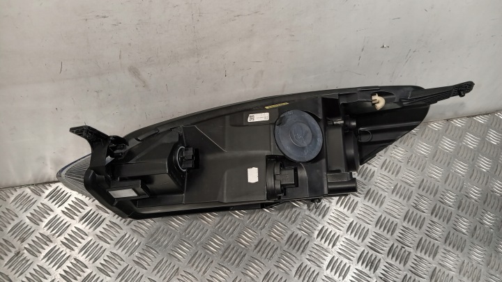 FORD FIESTA VII MK8 L1BB 16-21 L1BB-13100-EA COMPLET LED ORIGINAL EUROPE DROITE