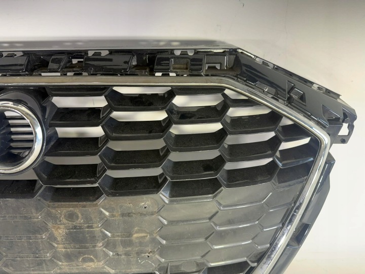 AUDI A3 8Y CALANDRE GRILLE 8Y0853651A 2020-2024