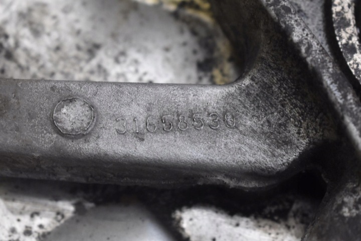 ROTULE DE DIRECTION MOYEU DROITE ARRIÈRE 31658530 VOLVO S90 2 II 2.0 D4 190 KM 16-20