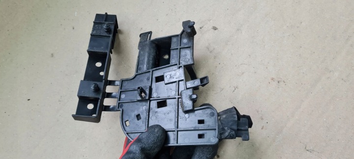 S3 8V BERLINE A3 CANAL PROTECTION FILS 2.0 TFSI CYF 5Q0971615P