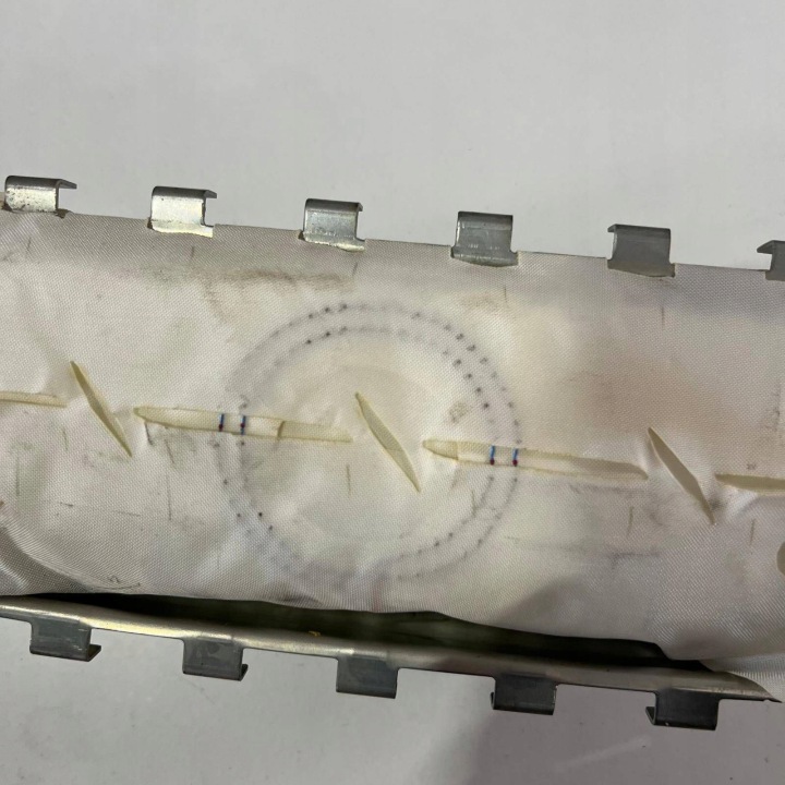 VW POLO V 6R COUSSIN SÉCURITÉ AIRBAG PASSAGER 6R0880204