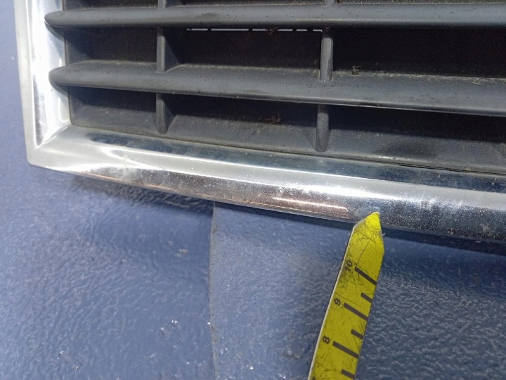 AUDI A4 B6 CALANDRE GRILLE 8E0853651B