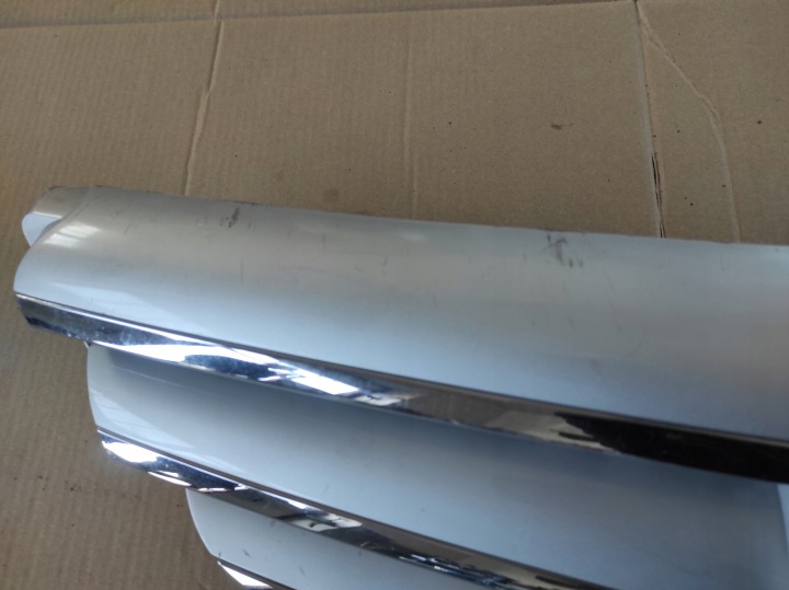 GRILLE CALANDRE MERCEDES B-KLASA W245 AVANT LIFT 05-08 A1698800883