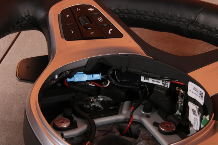 BMW X5 G05 X6 G06 X7 G07 LCI VOLANT MODULE AVEC CHAUFFAGE PALETTES WIBRACJA