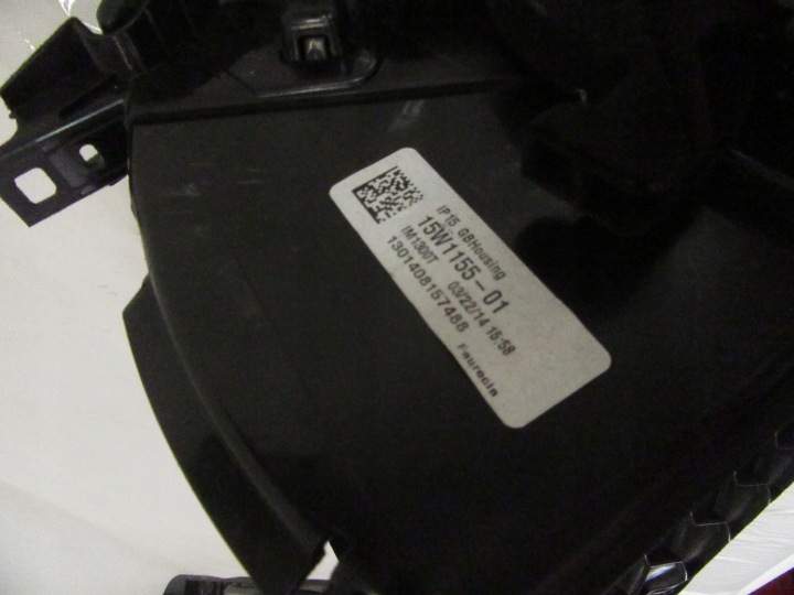 BOÎTE À GANTS TABLEAU DE BORD INSTRUMENTATION DROIT PASSAGER BMW F15 F85 F16 F85 EUROPE