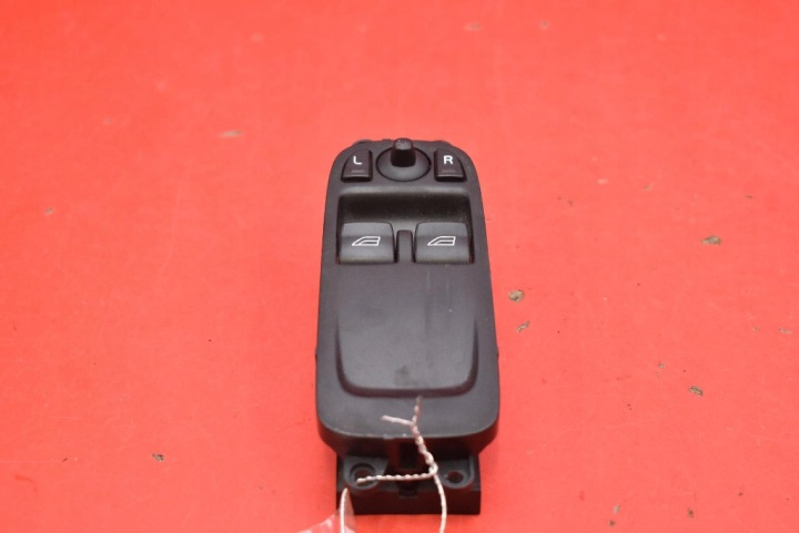 PANNEAU COMMANDE VITRE EUROPE 30710783 VOLVO C30 1 I 06-09