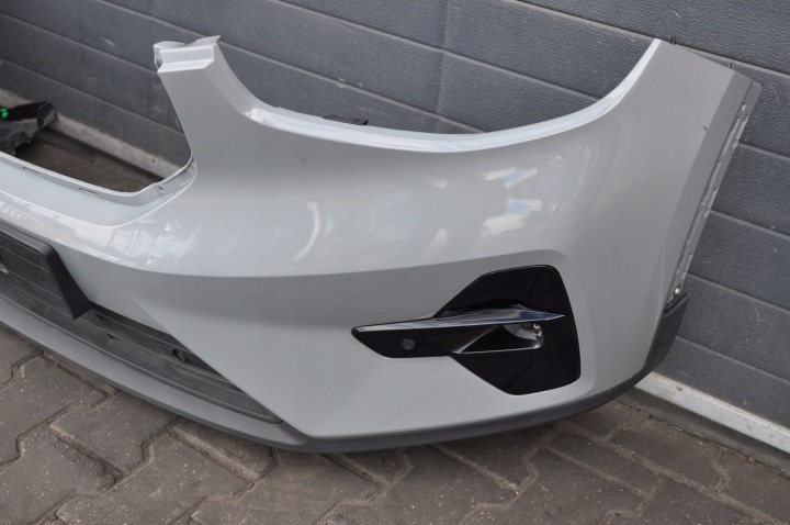 VOLVO XC40 2026 ANNÉE PARE-CHOCS AVANT AVANT 740