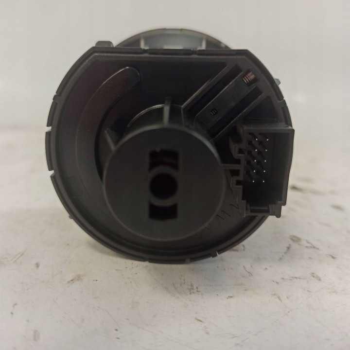 SEAT LEON III COMMUTATEUR FEUX 5G0941431AF