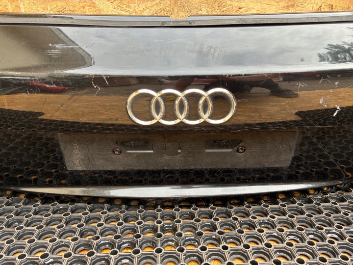 AUDI A4 B8 AVANT UNIVERSEL COUVERCLES DE COFFRE COUVERCLES DE COFFRE COUVERCLES DE COFFRE ARRIÈRE