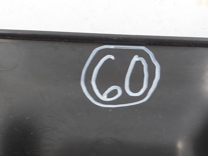 CITROEN DS4 13R COLLECTEUR COUVERCLES DE COFFRE GAUCHE LAMPE DE POCHE 9688693877 9685614080