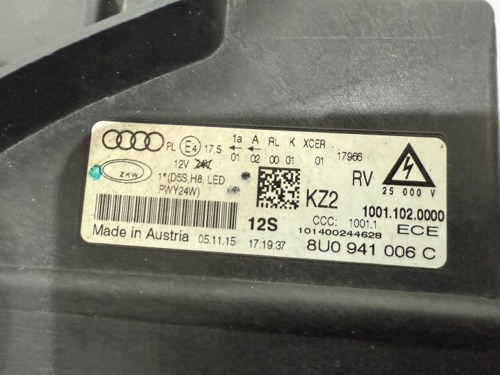 AUDI Q3 I 8U0 LIFT PHARE AVANT DROITE AVANT