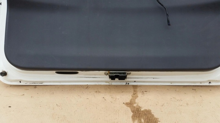 COUVERCLES DE COFFRE COUVERCLES DE COFFRE MITSUBISHI COLT VI LIFT 56A REMO