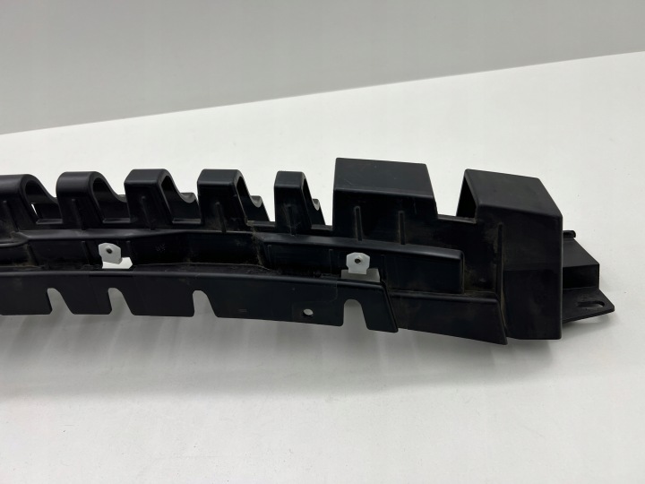 FIXATION SUPPORT GLISSIÈRE PARE-CHOCS RANGE ROVER SPORT L461