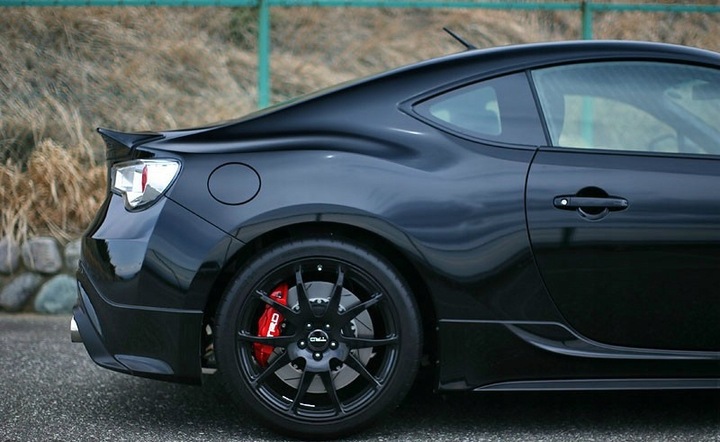 UMBRALES TOYOTA GT86 SUBARU BRZ TRD ESTILO 