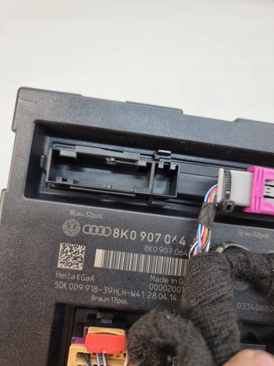 AUDI Q5 SQ5 2011 MODULE CONTRÔLEUR CONFORT