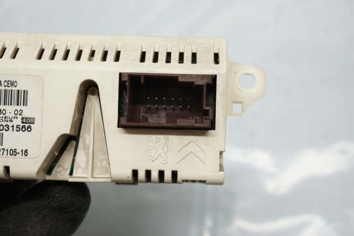 MONITEUR COMPTEUR PEUGEOT 207 EUROPE 9658083380