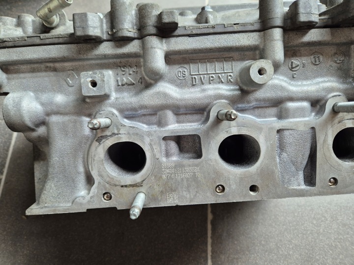 CULASSE COMPLÈTE INFINITI EX FX 3.0D V9X 8200816799 8200816687
