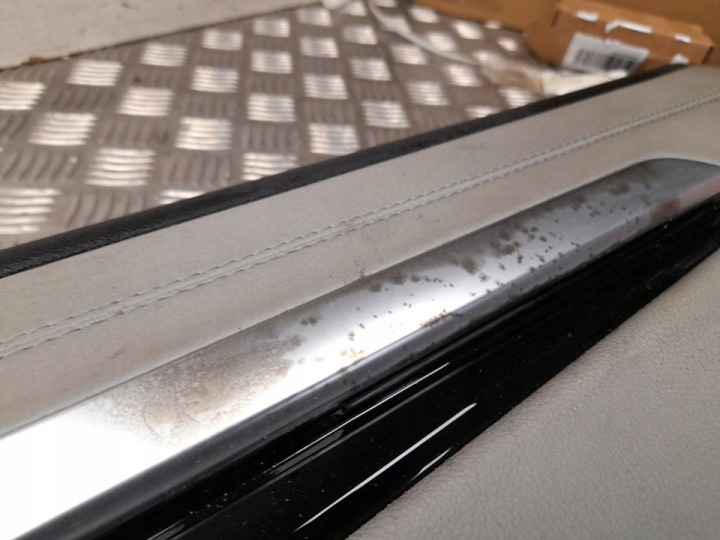 GARNITURE PORTES LAND ROVER RANGE ROVER EVOQUE II L551 2023 AVEC DROITE AVEC PRZO