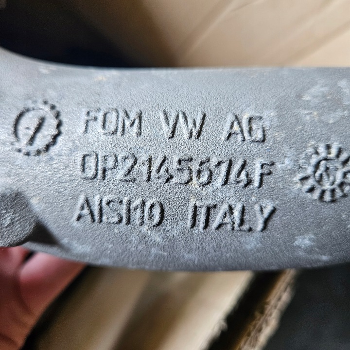 TUYAU ADMISSION AUDI 0P2145405A OP2145405A 0P2145673A