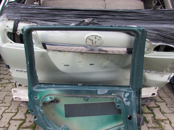 PORTES GAUCHE ARRIÈRE VW PASSAT B5 LIFT 96-05R UNIVERSEL LB6G