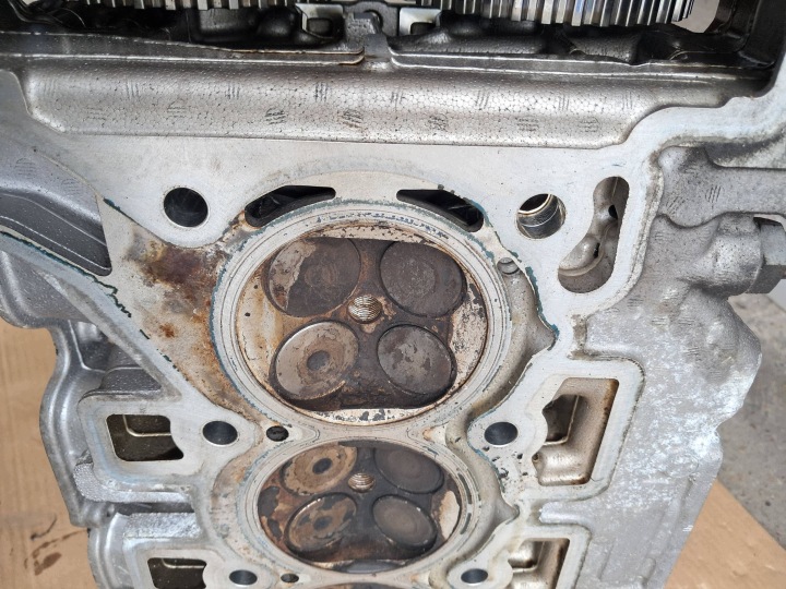 OPEL CROSSLAND X PEUGEOT CITROEN 1.2 VTI HM01 CULASSE MOTEUR 9814763180
