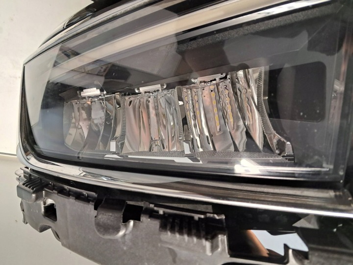 OPEL GRANDLAND X LIFT DROITE PHARE AVANT 9850148080 COMPLET LED