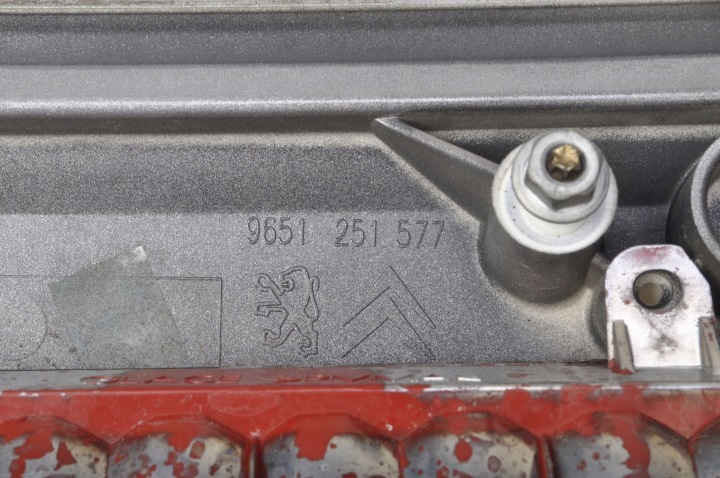 PEUGEOT 307 CC CACHE MOULURE COUVERCLES DE COFFRE 9651251577