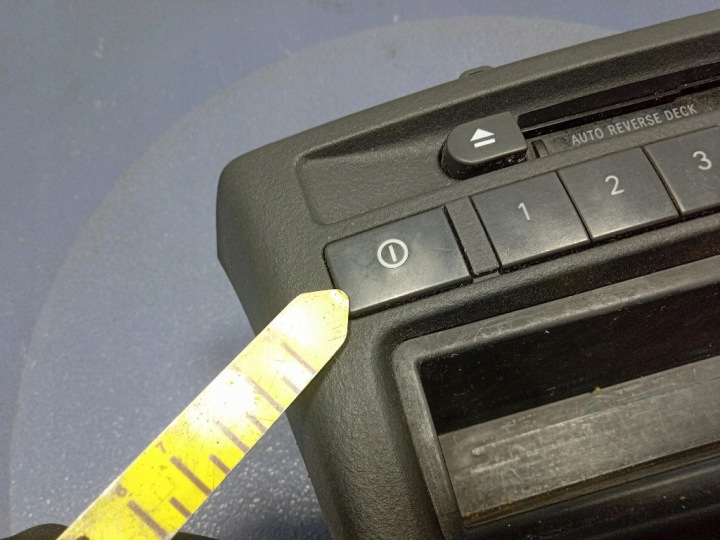 TOYOTA YARIS I RADIO D'USINE OEM CASSETTE 86120-0D070