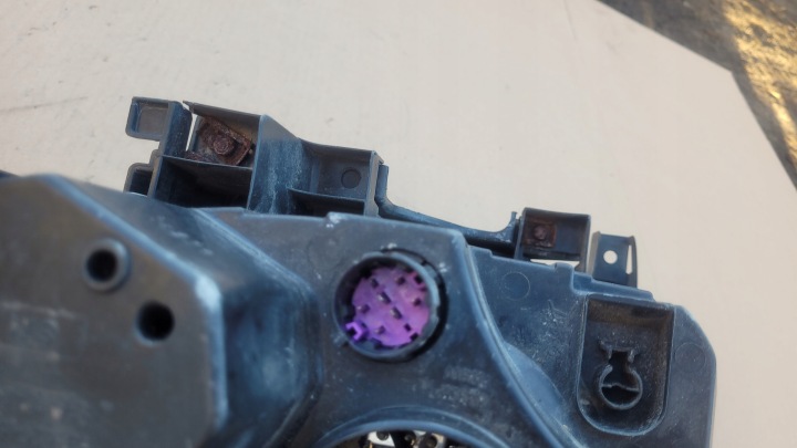 PHARE PROJECTEUR DROIT AVANT PUNTO EVO EUROPE 577