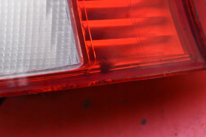 PHARE DROITE ARRIÈRE ARRIÈRE 0D-7 TOYOTA YARIS 2 II 5D HAYON 05-09