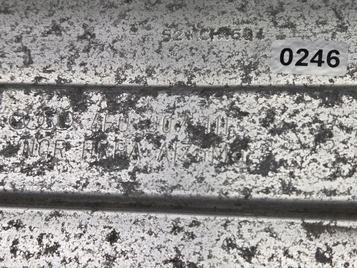 POUTRE PARE-CHOCS AVANT AVANT AVANT AUDI A6 C6 3.0 2.7 TDI 4F0807111