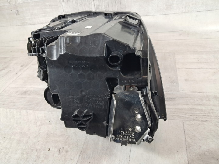 VW PASSAT B9 3J PHARE PROJECTEUR GAUCHE AVANT AVANT COMPLET LED 3J1941035