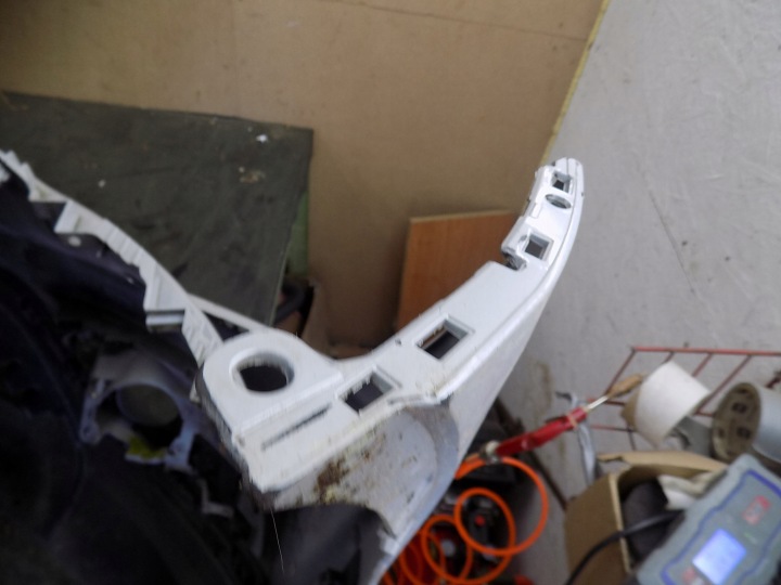 RENAULT PARE-CHOCS AVANT AVANT RENAULT KOLEOS II 2 620225732R 0RYGINAL