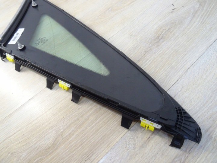 MERCEDES CLA W117 VITRE CARROSSERIE GAUCHE ARRIÈRE A1176700212 LLU